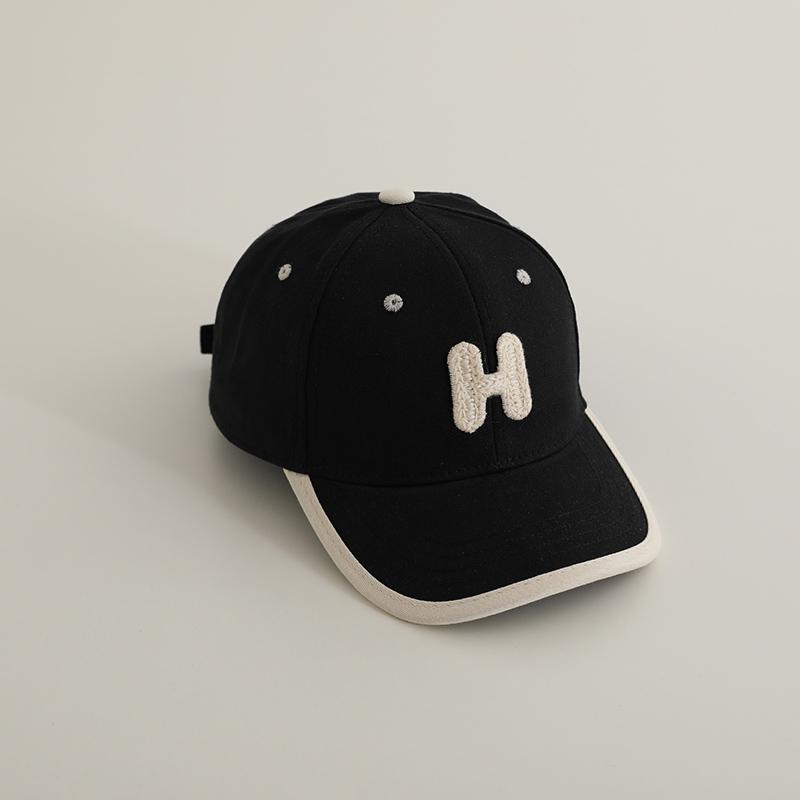 

Бейсбольная кепка с буквой H для детей, цветные кепки с утиным язычком, корейская детская кепка с козырьком от солнца для мальчиков и девочек чёрный