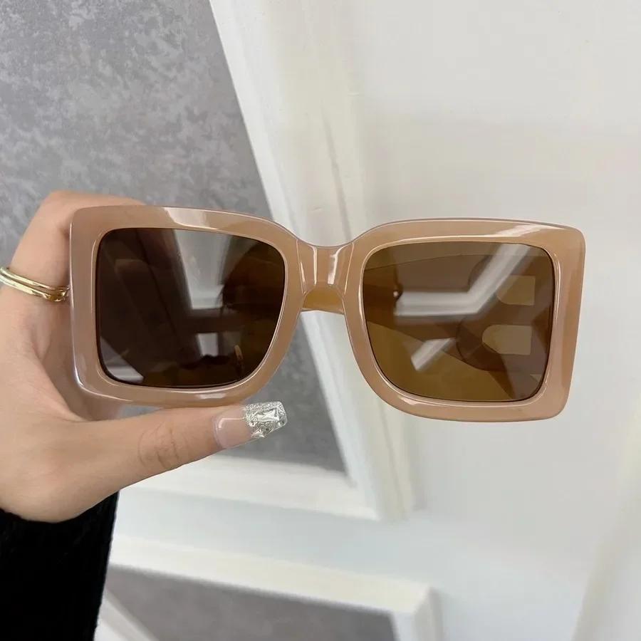 Retro Classic Square Sunglasses For Women Men Stylish Minimalist Female Male Fashion Glasses