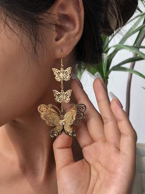 1 Pair of Golden Hollow Butterfly Earrings, Fashionable Jewelry, Suitable for Daily Wear