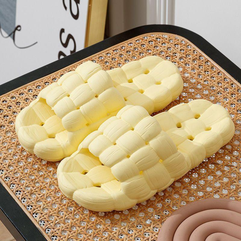 Letní protiskluzové žabky Silná platforma Muži Koupelna Domácí Pantofle Protizápach Měkká podrážka Lehké Sandály Cloud Slides