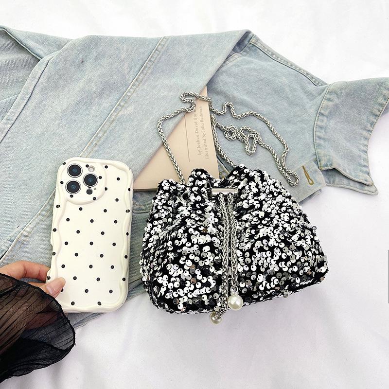 Fashion personalized sequined bag women's 2025 new Korean version bucket bag foreign style shoulder trend messenger dinner bag