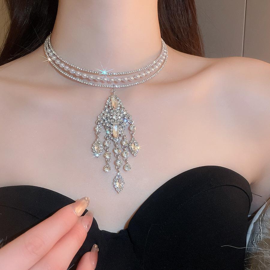 Korean Zircon & Pearl Tassel Necklace – Trendy Design Clavicle Chain