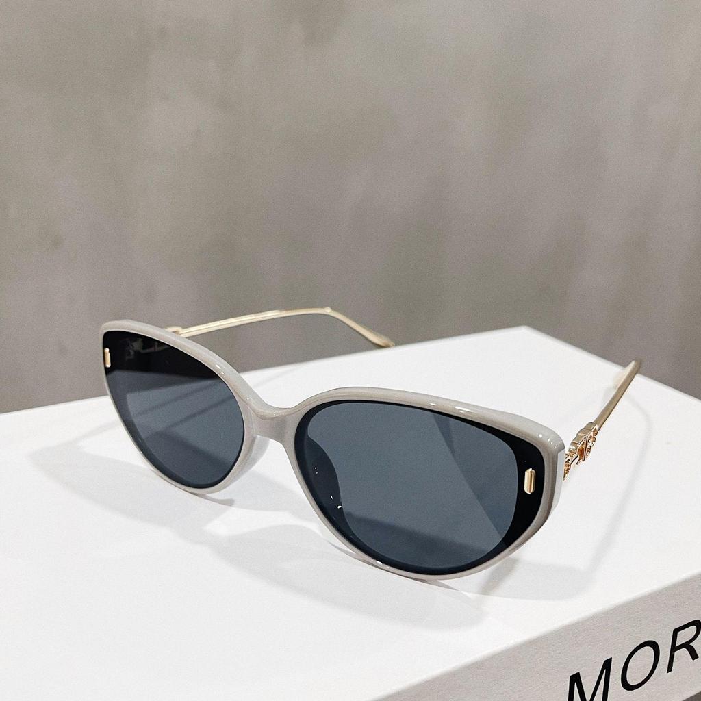 Women's Tea-Colored Cat-Eye Sunglasses with UV Protection