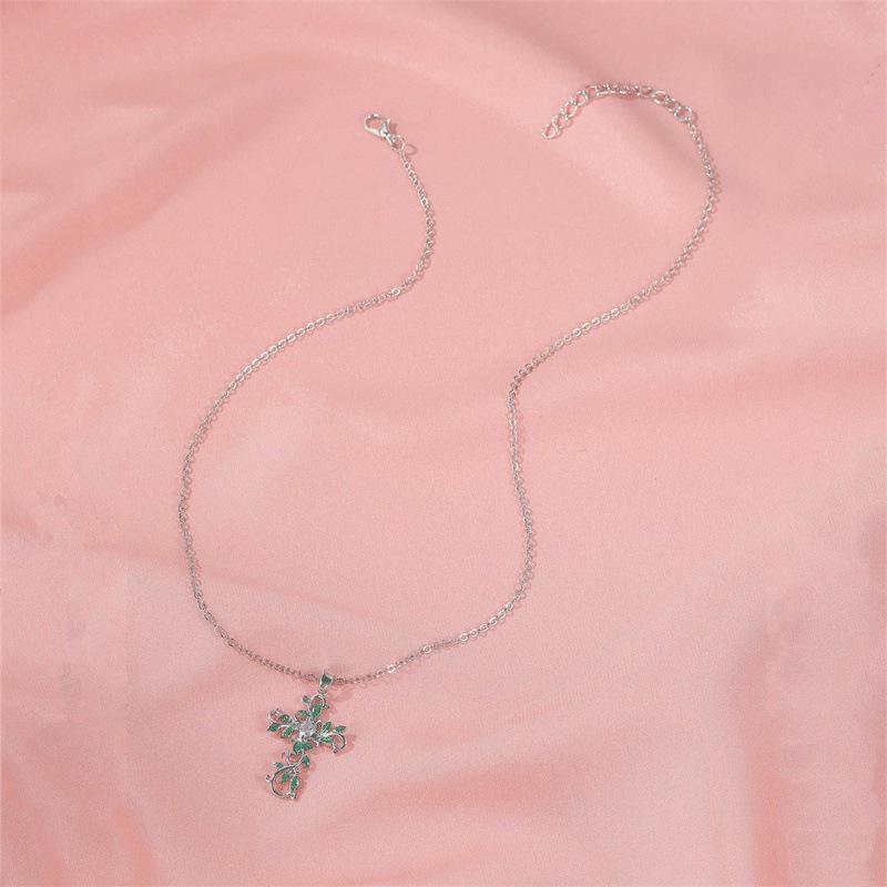 Carlisle Leaf Necklace & Cross Pendant Rhinestone Choker