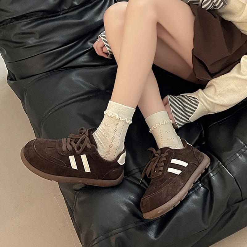 Versatile suede color matching single shoes lace-up girls German training shoes autumn and winter retro fashion casual sports shoes Forrest Gump shoes