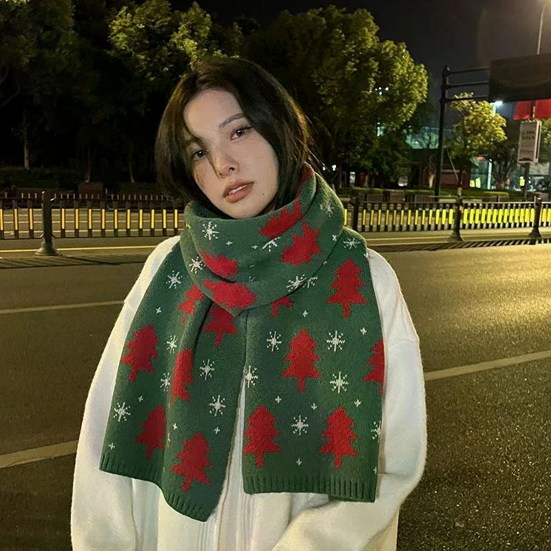 Christmas Tree Red Knitted Scarf Versatile Women's Match Christmas Gifts Autumn Winter Warm Neck Protection Scarf Green Scarf