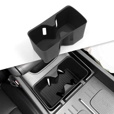 Turētāji un stendi – Auto glāžu turētāji