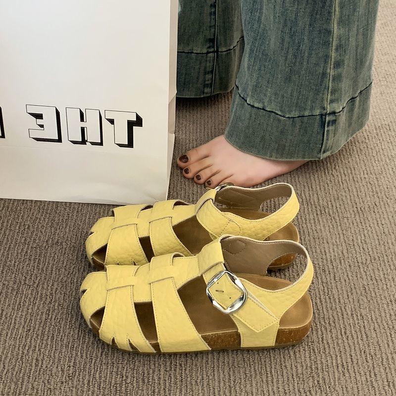 Retro hollow bag head sandals women's summer new versatile woven flat-bottomed casual sandals