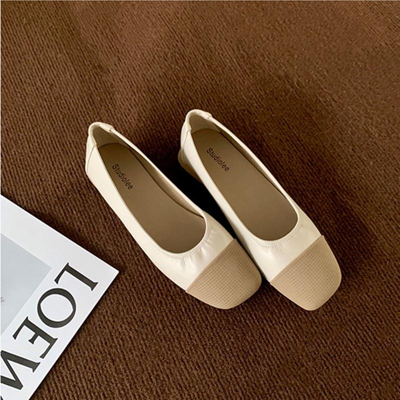 Xiaoxiangfeng single shoes women's 2025 summer new leather light mouth square head flat shoes color matching commuting versatile soft sole