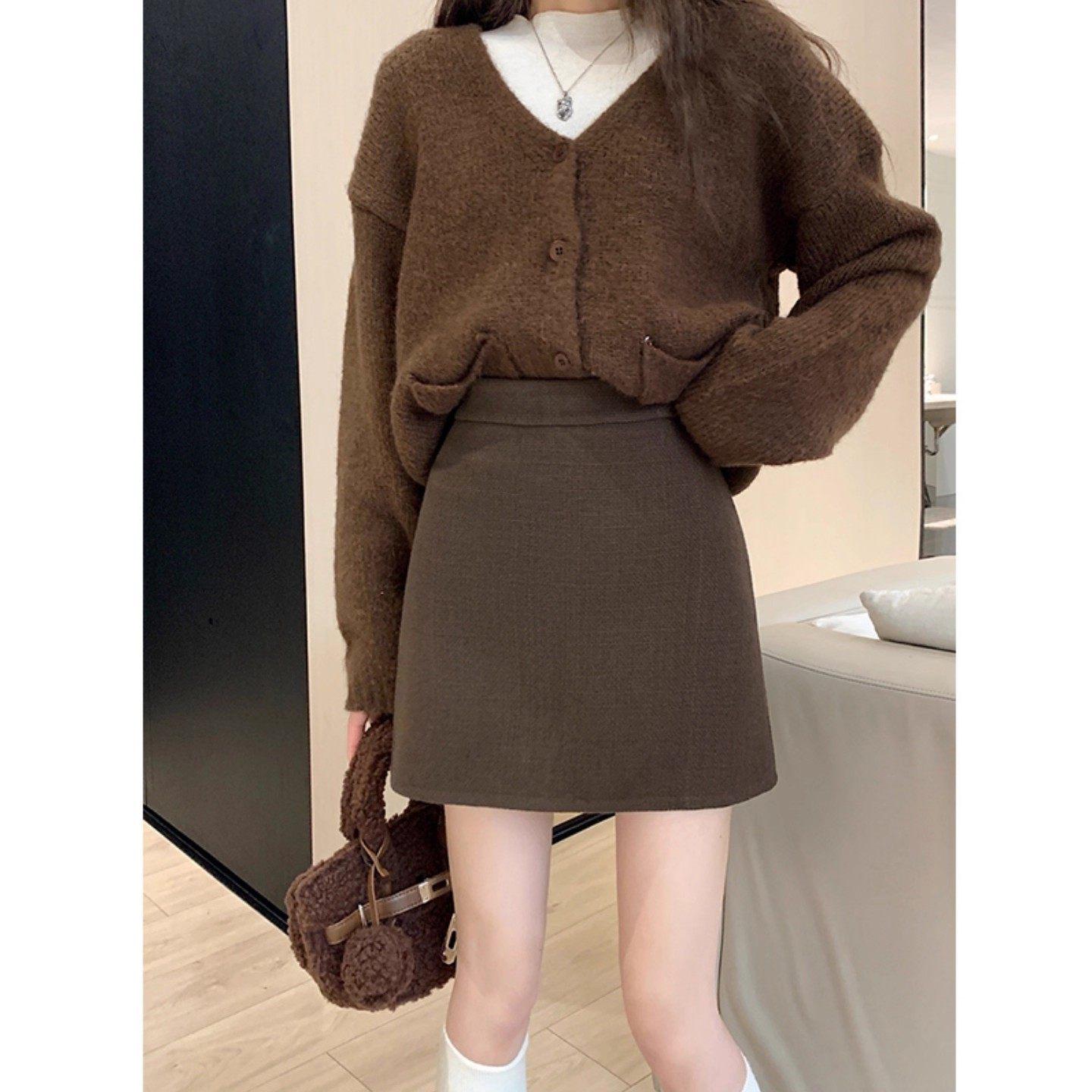 

Women s Plus Size High-Waisted Grey Woolen A-Line Short Skirt for Spring and Autumn Small