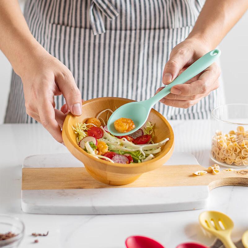 ZISIZ Silicone Soup Spoon Set