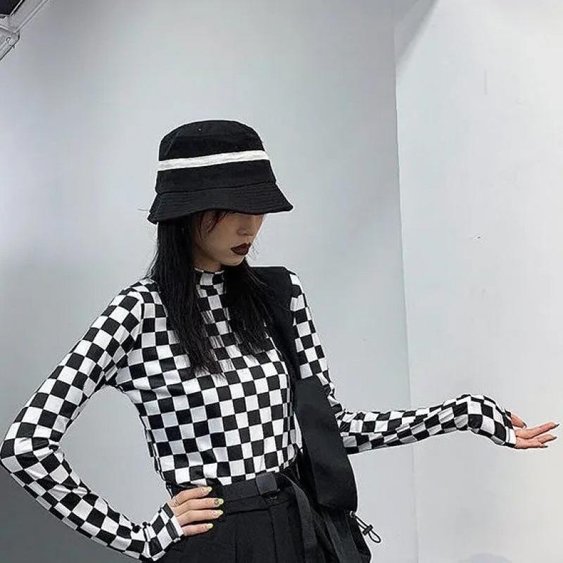 

Women s Black and White Plaid High Neck Long Sleeve Short Top - Chessboard Pattern for Spring and Autumn. L 102-112