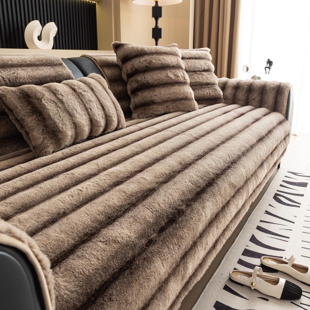 

Подушка для дивана из кроличьего меха, осенне-зимняя плюшевая подушка для сиденья, чехол для дивана из кожи высокого класса в стиле легкой роскоши, новый чехол 90*160cm темно-коричневого