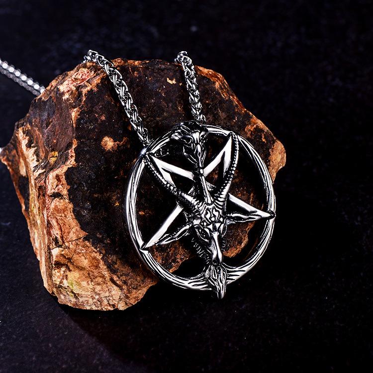 European and American Retro Skull and Sheep Head Men's Necklace Demon God Pan Round Pendant Pendant