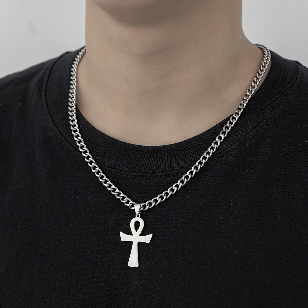 Minimalist Titanium Steel Pendant Necklace With Polished Finish For Unisex Fashion