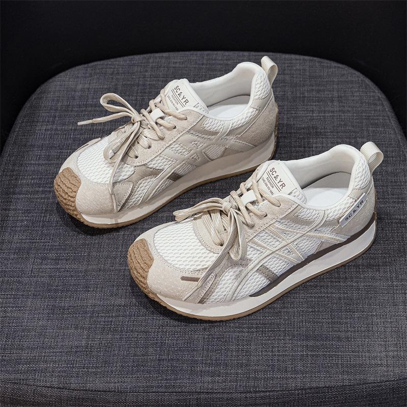 Leather German training shoes 2025 autumn new red inner height increase ugly cute shoes casual versatile comfortable Forrest Gump shoes women's shoes