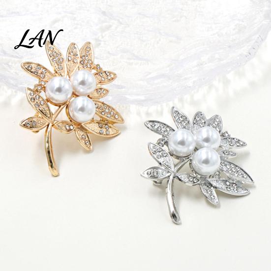 Secure Clasp Brooch Vintage Rhinestone Leaf Brooch, Faux Pearl Leaves Lapel Pin, Sweater Decorative Pin Cardigan Coat Suit Scarf Decoration,