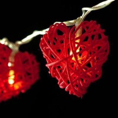 3m Ziua Îndrăgostiților 20 LED-uri Șir de Lumini în Formă de Inimă Roșie Decor Luminos cu Baterii Lumină în Formă de Inimă pentru Casă Ziua Îndrăgostiților Nuntă Petrecere Aniversare