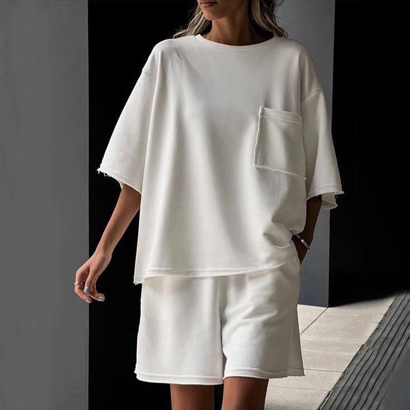 

Женский повседневный летний костюм-двойка 2025: Однотонный топ с круглым вырезом и короткими рукавами и спортивные шорты с эластичной талией L