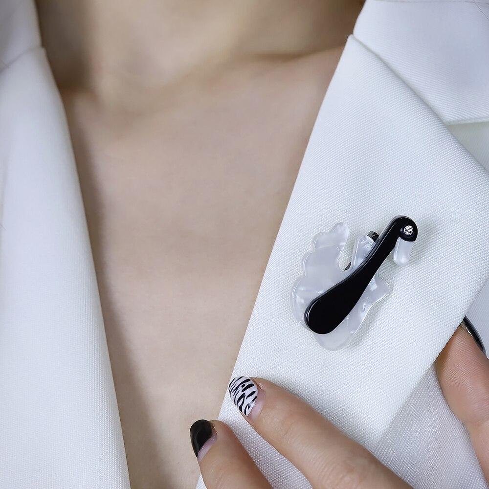 Blucome Handmade Vivid Black Swan Shape Brooch Acrylic Animal Brooches Small Size For Kids Women Pins Corsage Clips Pins Jewelry