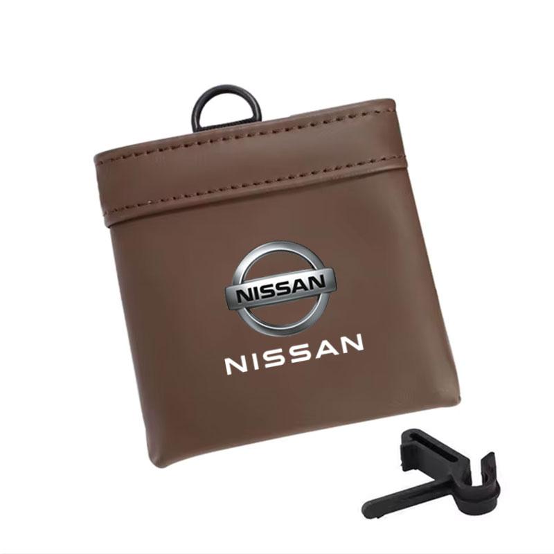 Car Debris Bag Sunglass Holder Phone Key Pocket Vent Storage Bag For Nissan Rogue WPathfinder X-Trail GTR Note Qashqai Juke