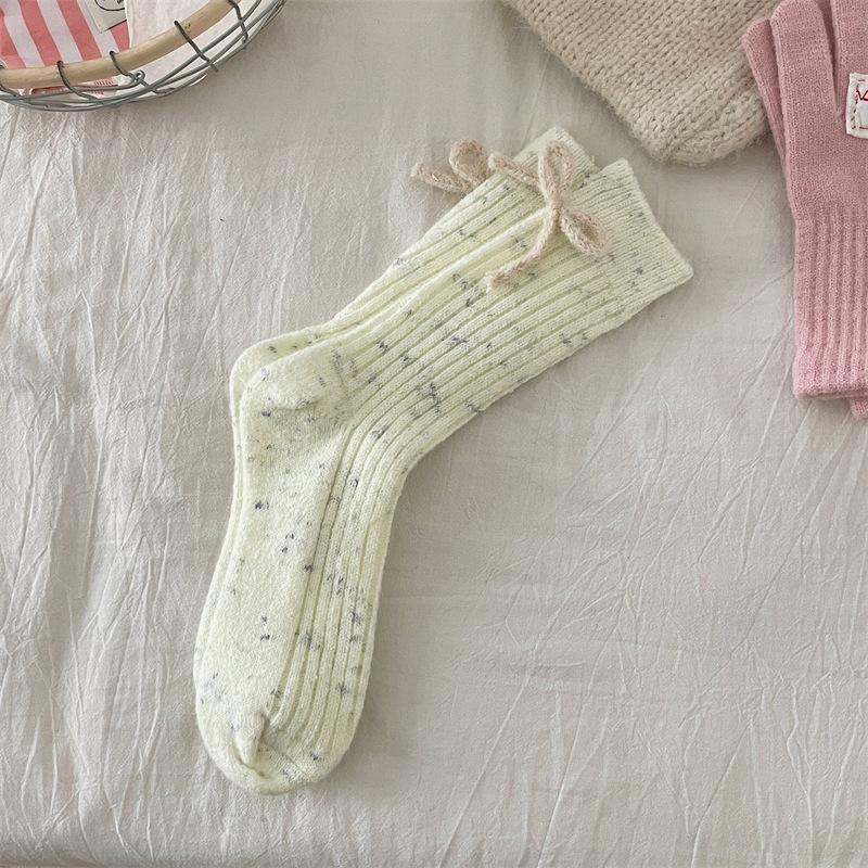 Dotted Yarn Wool Bow Woolen Socks Thickened Warm Solid Color Mid-Tube Cashmere Stack Socks