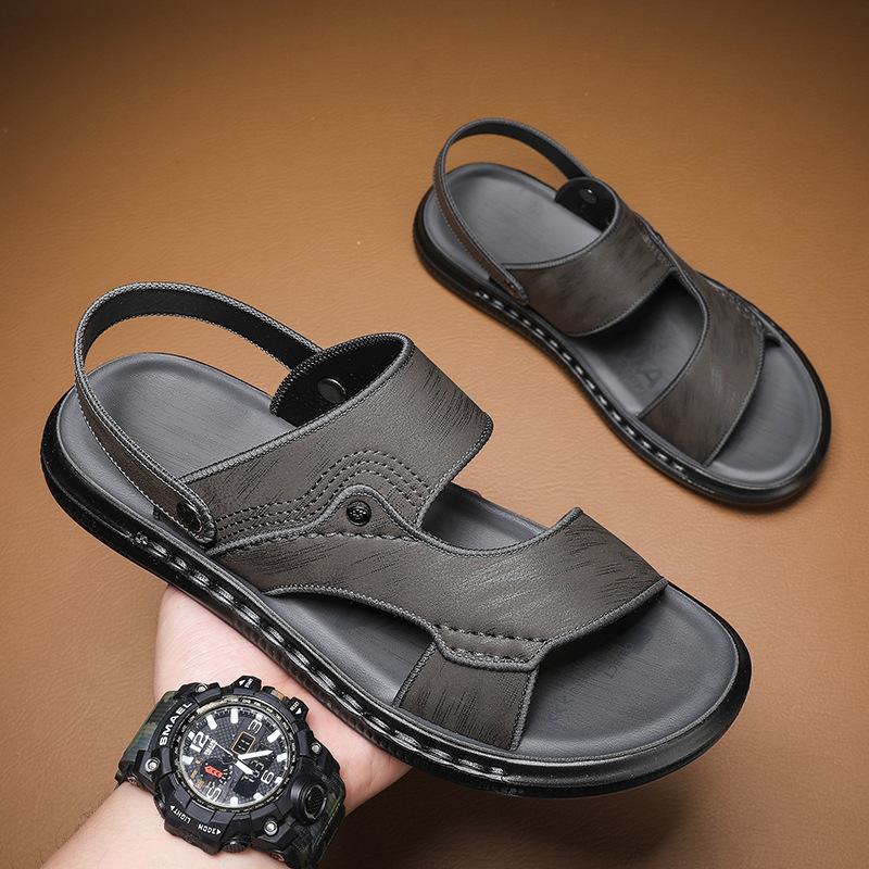 Sandals Men's New Summer Breathable Driving Sports and Leisure Beach Shoes Non-slip and Wear-resistant Light and Comfortable Slippers