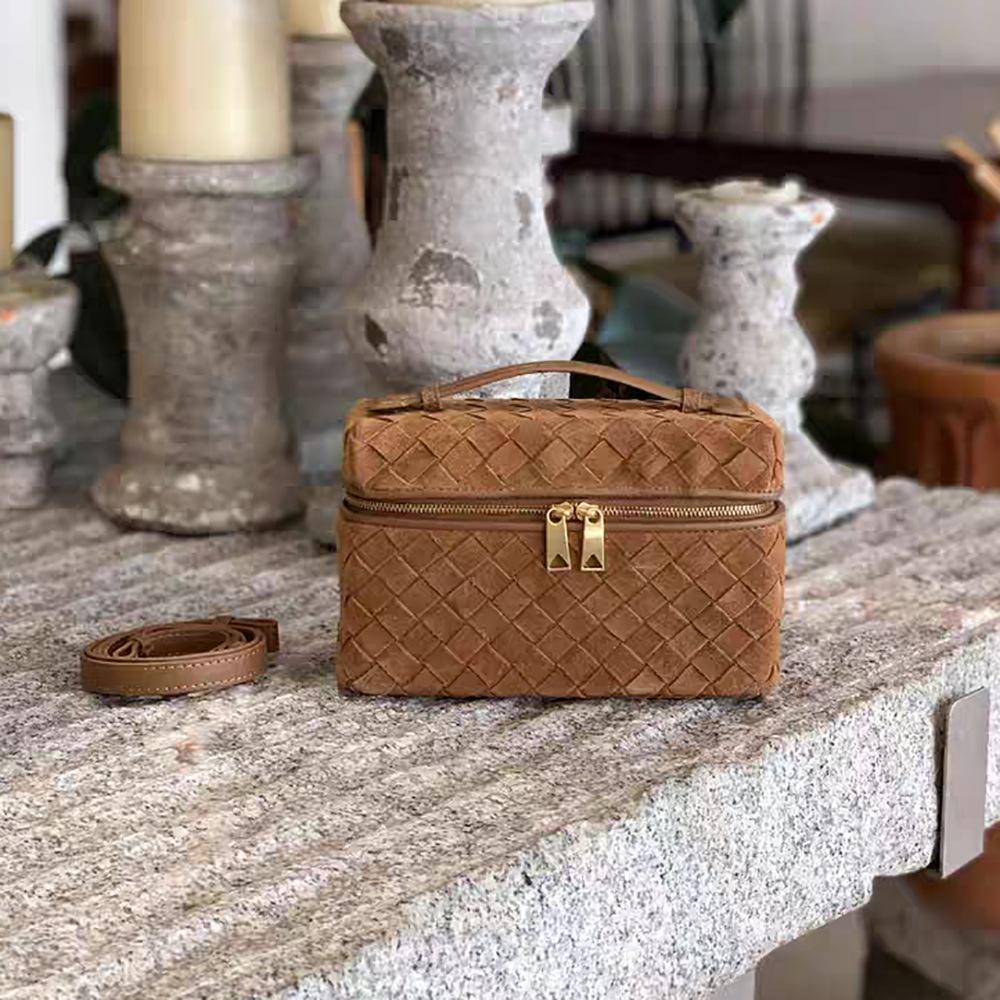 

2025 Cross-Border New Style Cowhide Small Square Bag Womens Exquisite Coin Purse Handheld Fashion Ladies Bag Versatile Decoration Small Bag 21x8x12cm