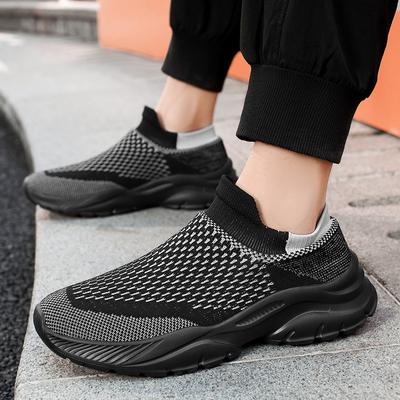 Men's Sports Shoes with Comfortable Foot Cover, Anti-skid Training Shoes Running Shoes and Neutral Vulcanized Shoes Casual Shoes