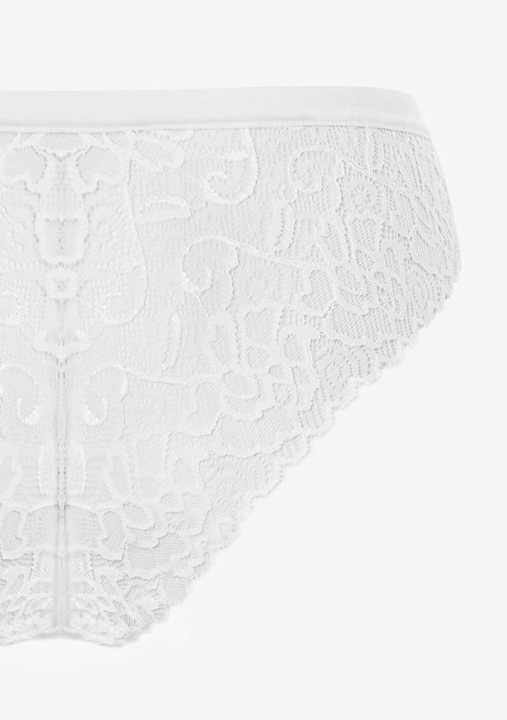 Figi damskie klasyczne białe z miękkiej koronki Margherita Pierre Cardin