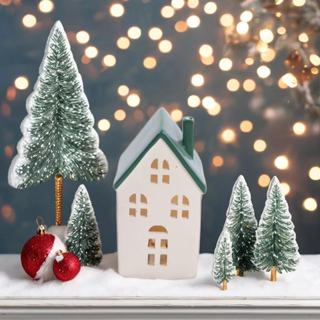 Christmas Table Decoration Hollow Gingerbread House Winter Holiday Table Decoration Warm Led Lights Holiday Gift