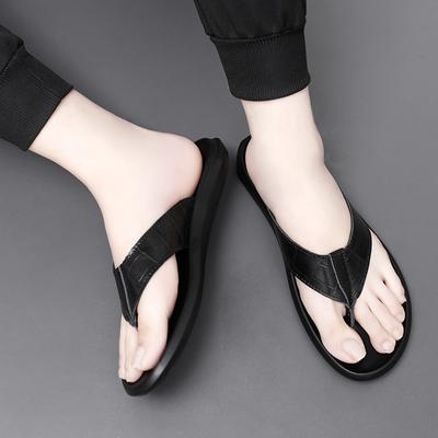 Fashion Handmade Men's Flip Flops Summer Shoes Men Slippers Leather Mens Flip Flops Flat Mens Sandals Holiday Non-slip New Male Shoes