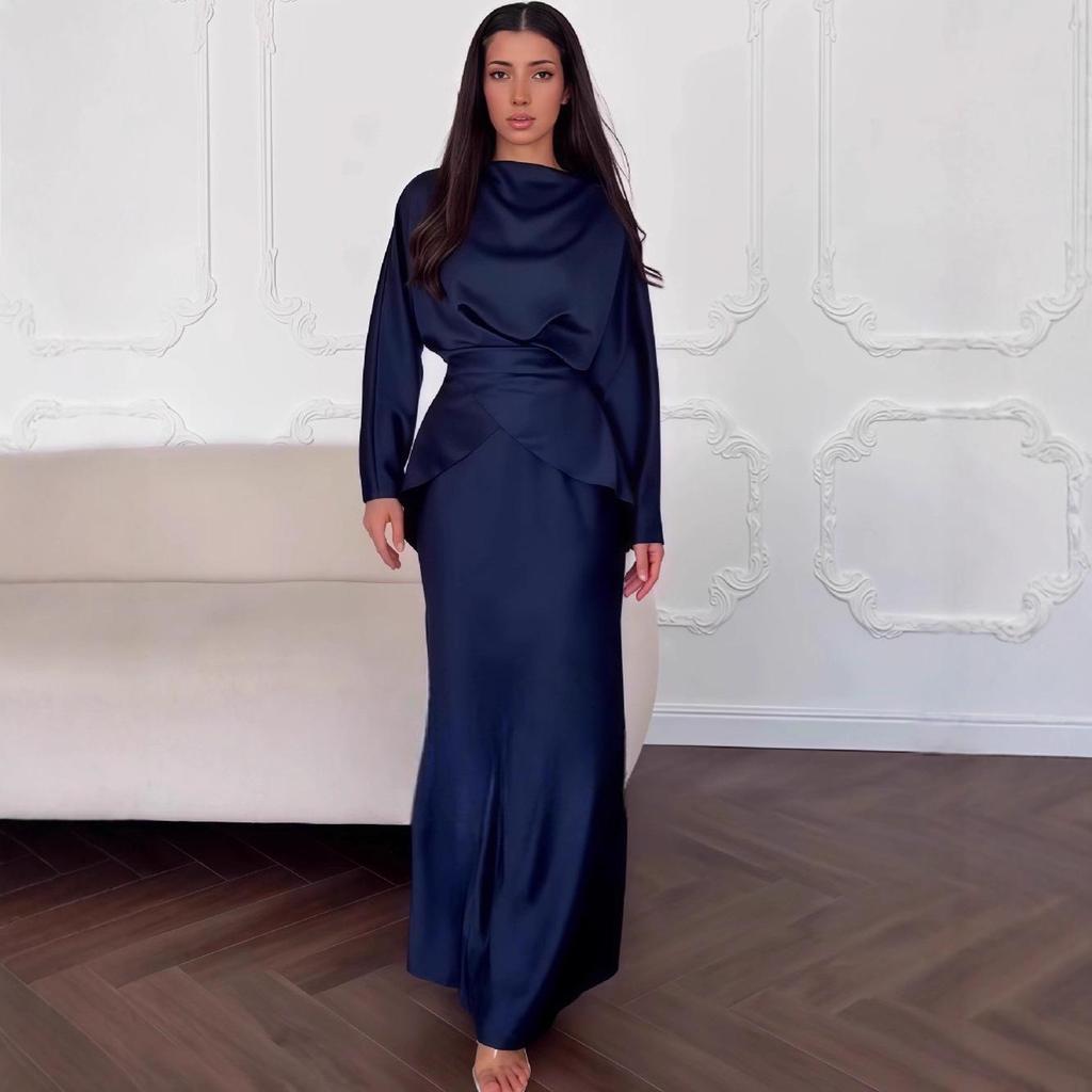 Vestido de Moda Estilo Europeo y Americano con Cintura Plisada Adelgazante Otoño 2025