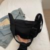 Korean version of casual nylon canvas bag women's 2025 new simple dumpling bag versatile shoulder messenger bag