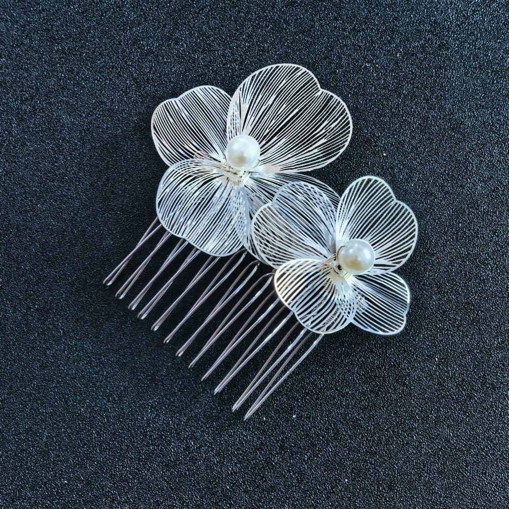 Metal Handmade Flower Hair Comb Pins Wedding Bridal Styling Hair Clip Pins Fashion Insert Hairpins Hair Accessories Gifts
