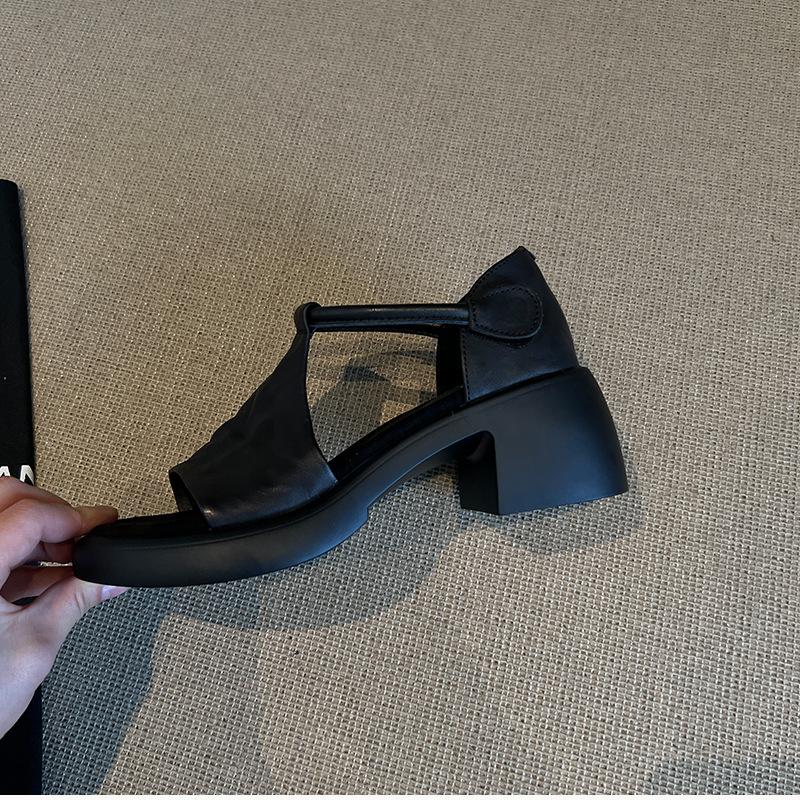 Retro platform high-heeled open-toed sandals women's summer new comfortable soft-soled versatile temperament commuter thick-heeled Roman shoes