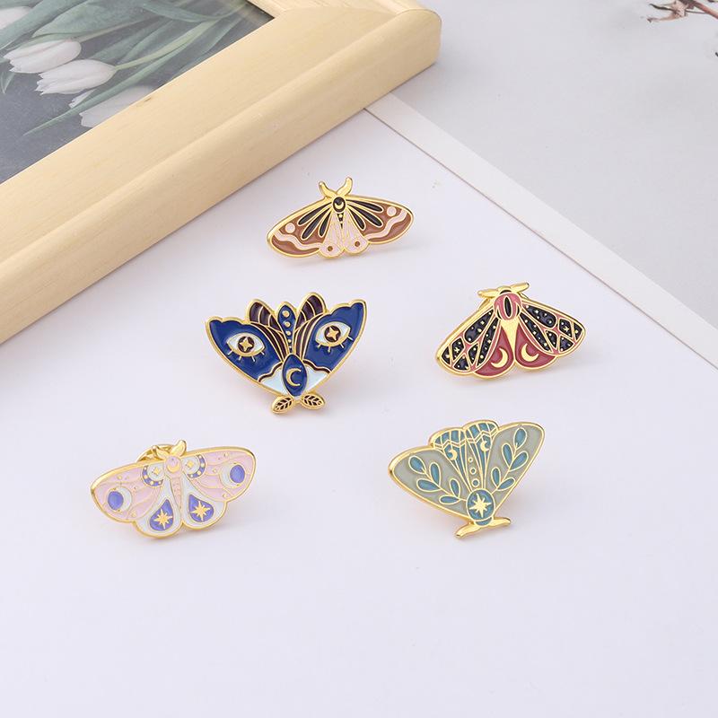Color Enamel Pins Butterfly Brooches Cartoon Animal Badges Denim Lapel Pin Jewelry Gifts for Kids Women Bags Backpack DIY Sewing