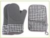 Plaid Silicone Oven Gloves - Cotton-Padded, Heat-Resistant, Anti-Scald, Multifunctional.