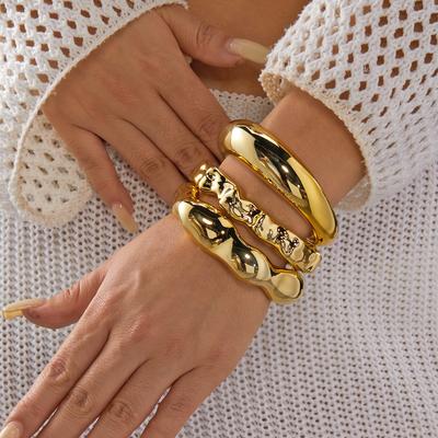 3 Stück Übertriebene Acryl Unregelmäßige Armreifen für Damen Punk Geometrisch Breit Klobig Offene Armreifen Set Täglicher Party Schmuck