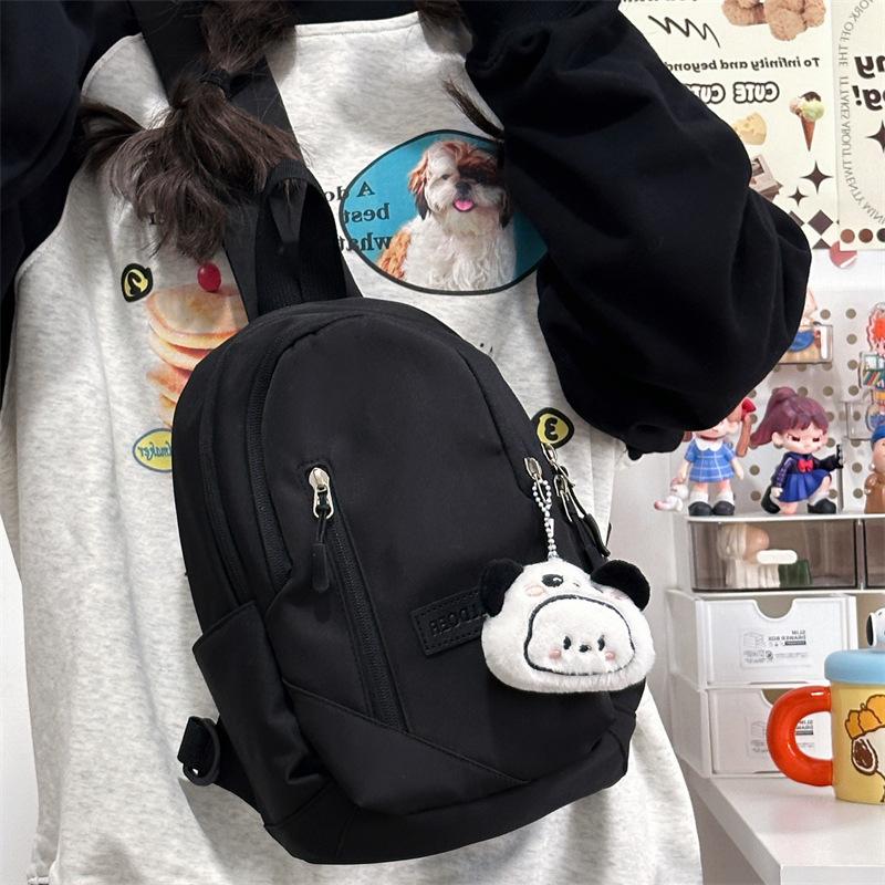 Small fresh student breast bag spring new sweet shoulder bag simple multi-layer versatile casual messenger bag women