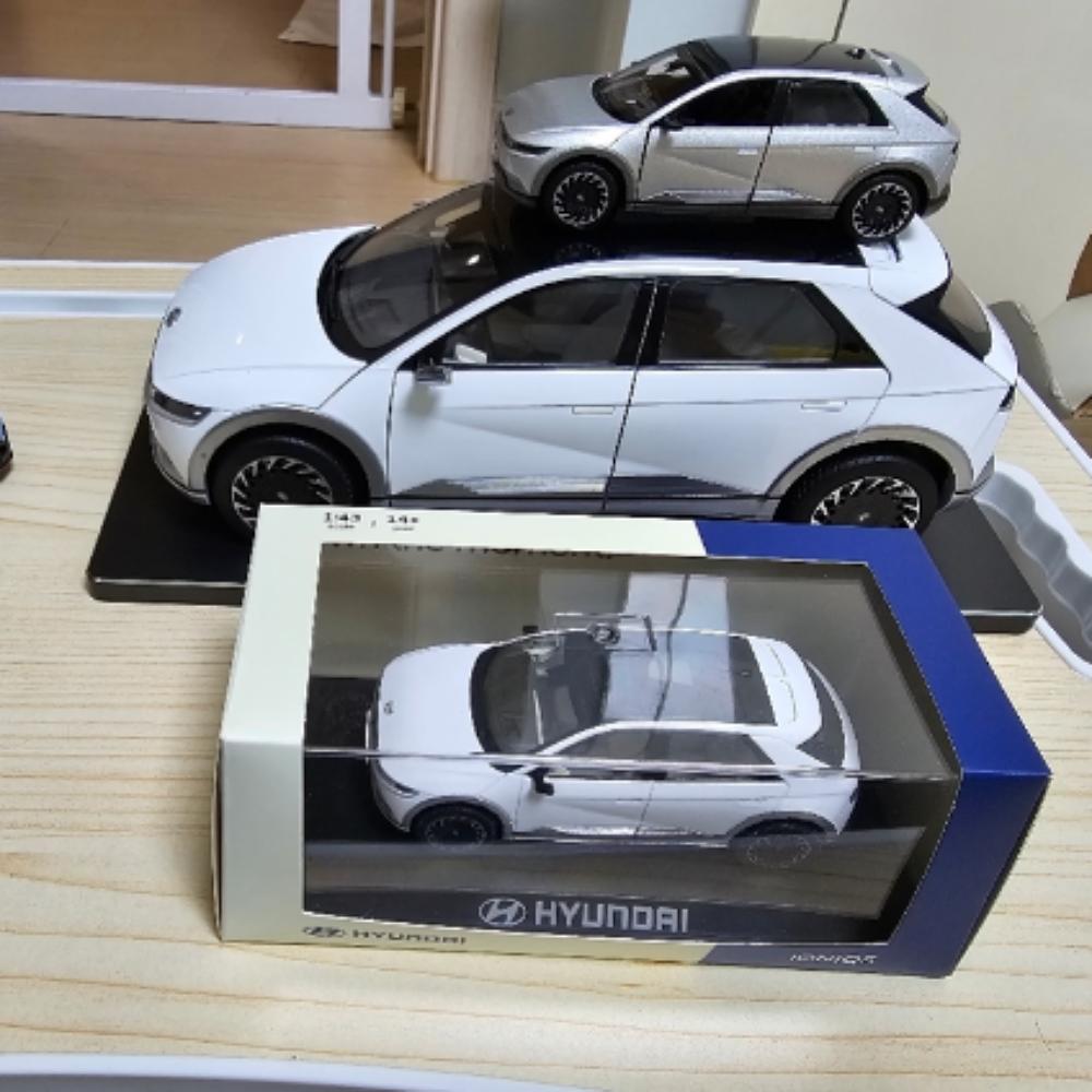 Hyundai Motor Car IONIQ5 Mini Diecast 1:38 Car, Option3Color, Pull Back Toy