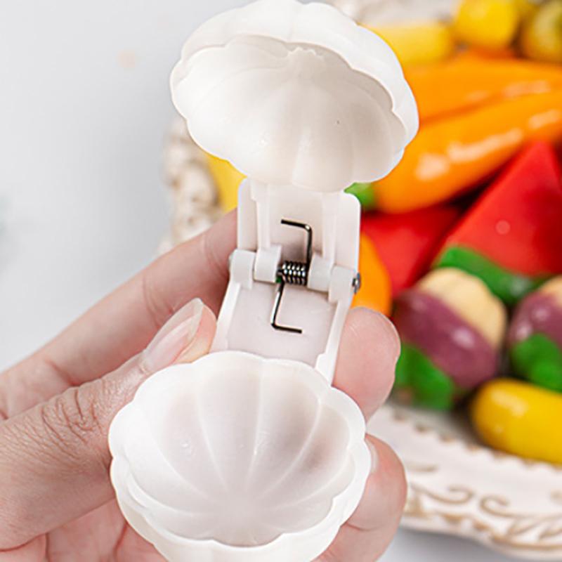 12Pcs Mini Fruit Kanom Thai Dim Sum Luk Chup Molds Cake Dessert Mold Cake Decoration Baking Tool Press 3D Simulation Fruit Shape