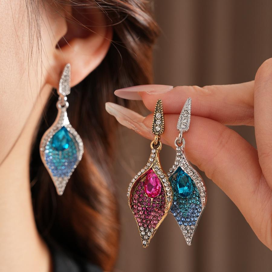 Vintage Ethnic Style Inlaid Rhinestone Earring for Women Water Droplet Pendant Drop Earrings New Fashion Women's Bridal Zircon