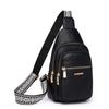 Měkká kožená náprsní taška Dámská crossbody taška Barevná taška přes rameno Sportovní taška přes rameno Dámská náprsní taška