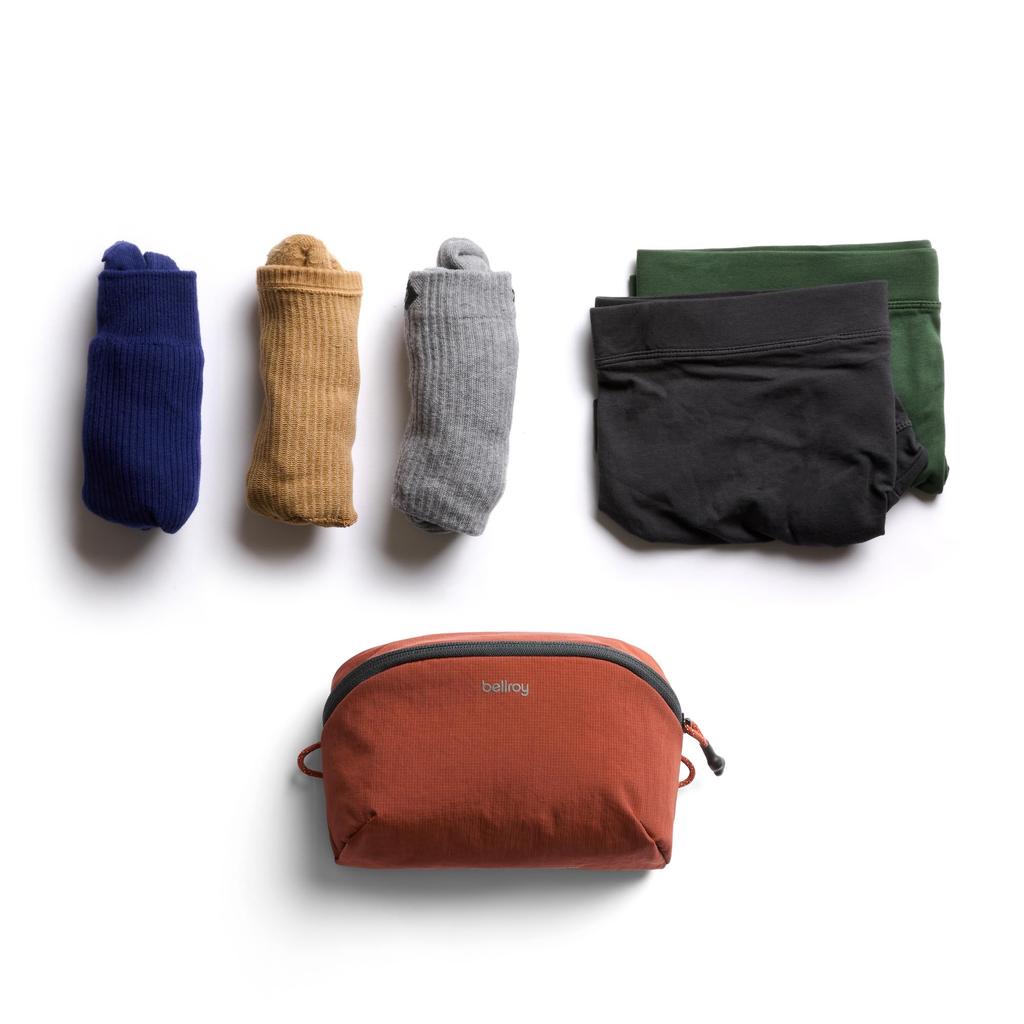 Bellroy Lite Packing Pouch 2L Travel Packing Organizer for Travel Clay Pouch, -