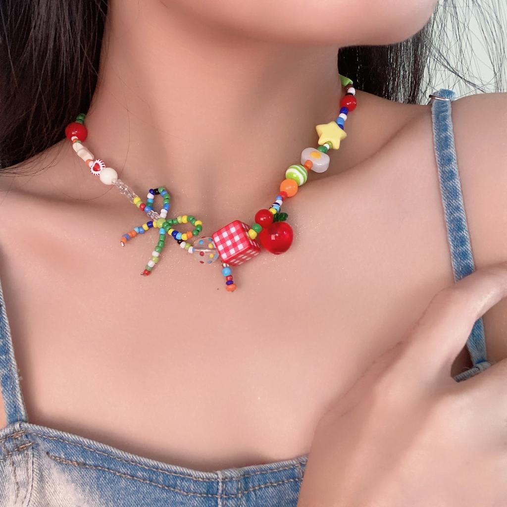 Colorful Beaded Choker Necklace Fashionable Acrylic Butterfly Choker Necklace Adornment for Modern Young Women