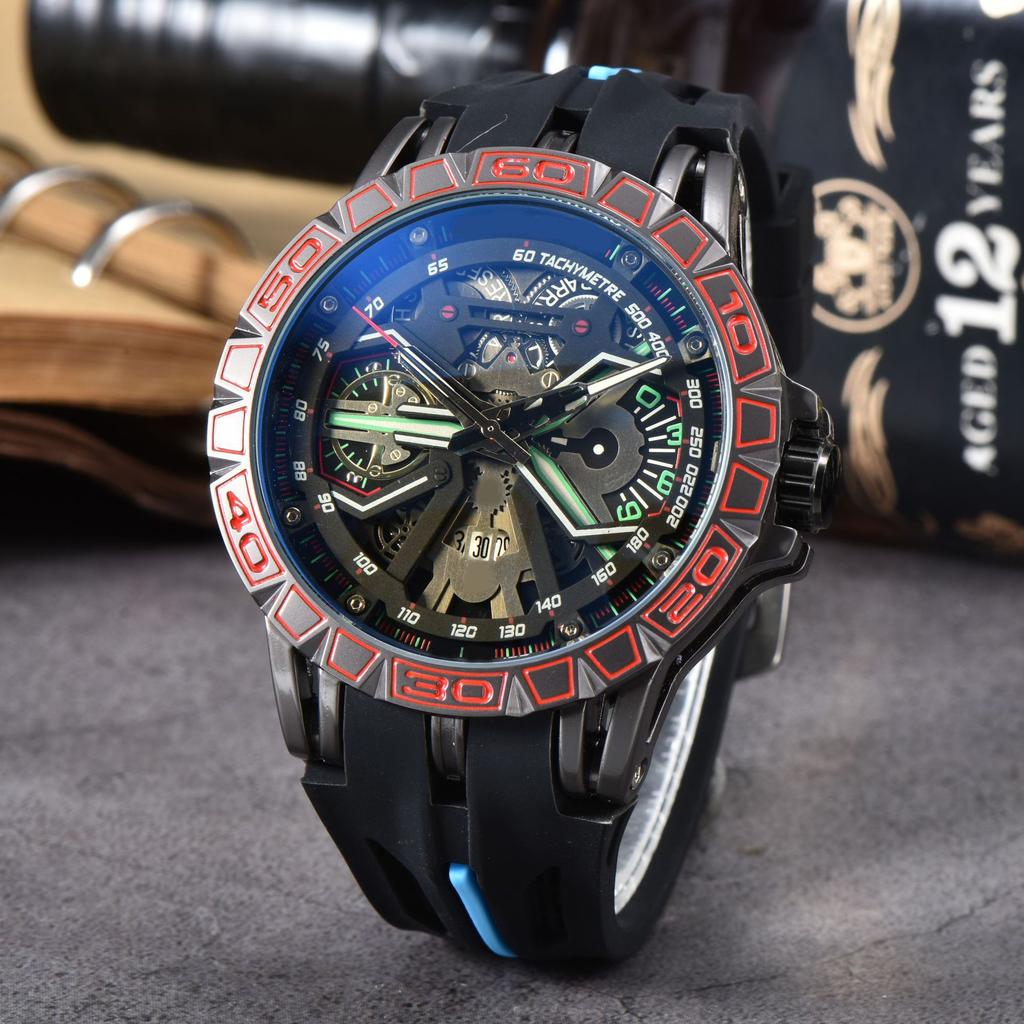 2025 New Business Leisure Large Dial Six-Pin Multifunctional Quartz Watch Personalized Men's Watch Engraved Pattern Watch