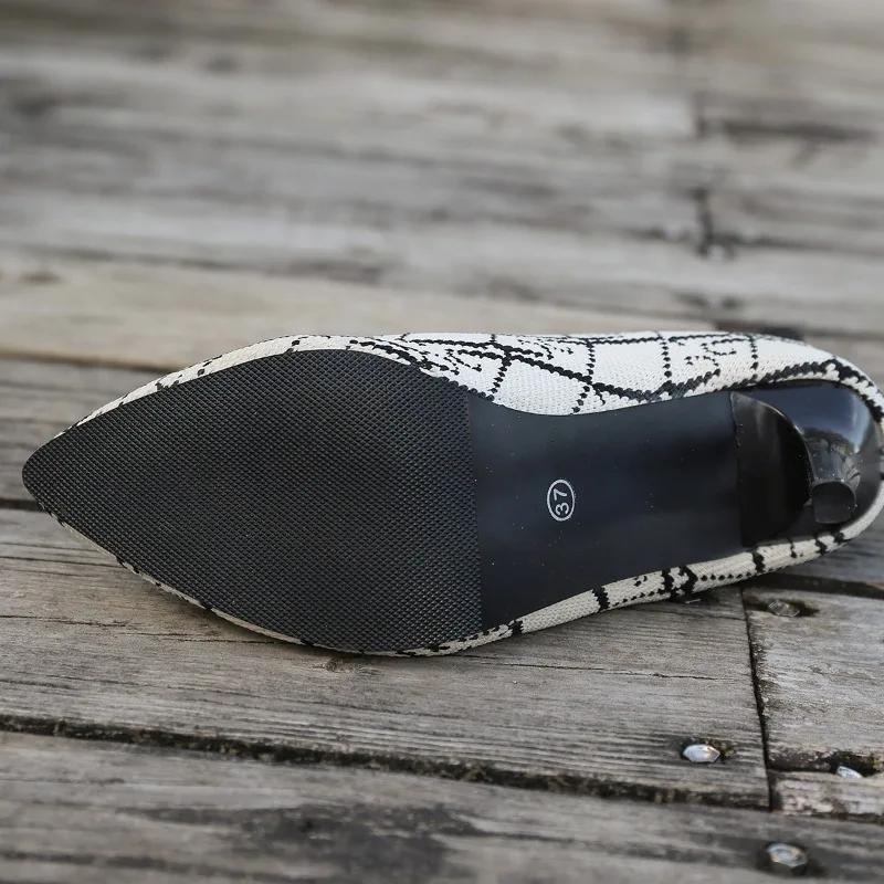 Mode 2024 Sexy Spitzschuh Damen Sockenstiefel Lässige Mode Übergröße Stilettos Leicht und Atmungsaktiv Damen Moderne Stiefel