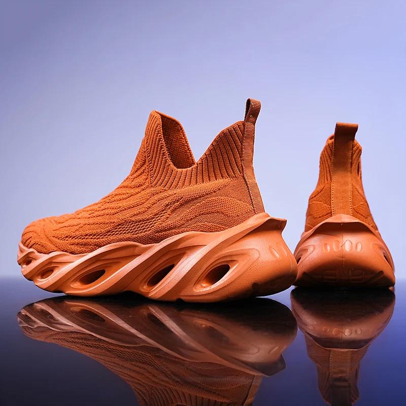 Herresko Sneakers Mannlig tenis Luksussko Herre fritidssko Trener Løp Pustende mote loafers Løpesko for menn