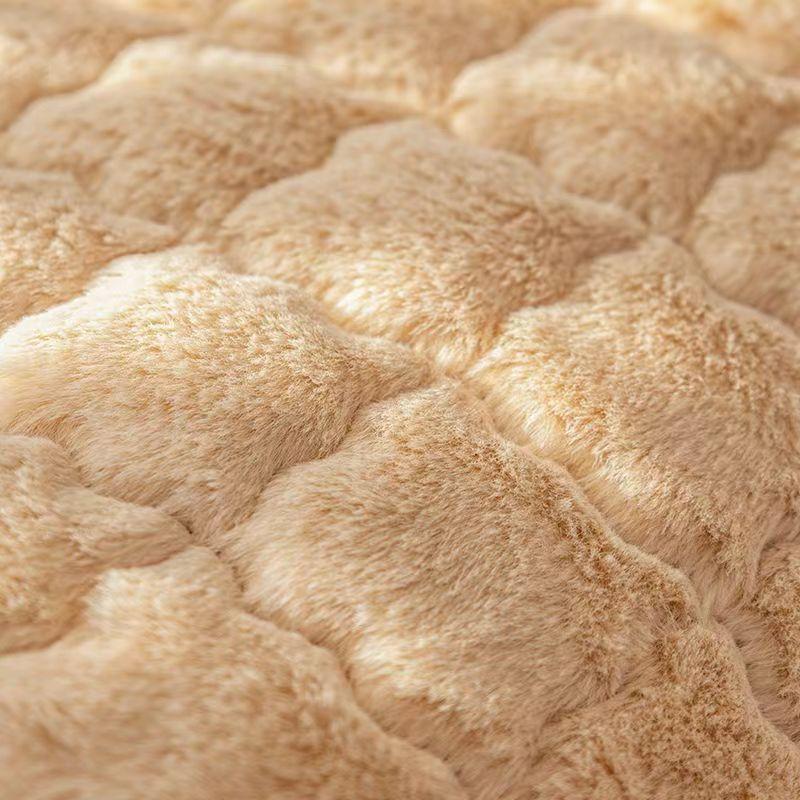 Verdicktes Plüsch-Winter-Sofakissen im Winter, einfaches, modernes Kissen, rutschfestes Sofabezug, Kapuzentuch